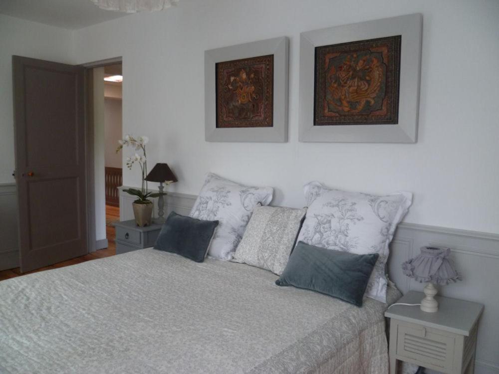 La Tonnelle Fleurie Chambres D'Hotes Sainte-Soulle Ngoại thất bức ảnh